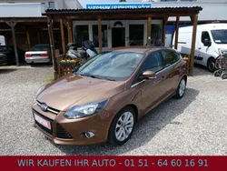 Braun Gebraucht 2013 Ford Focus Titanium Limousine | 5.990 € (Guter Preis)