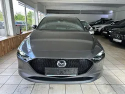 Grau Gebraucht 2019 Mazda 3 Selection Limousine | 18.800 € (Fairer Preis)