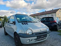 Silber Gebraucht 2001 Renault Twingo Kleinwagen | 1.499 € (Fairer Preis)