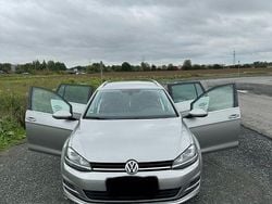 Grau Gebraucht 2014 VW Golf VII Highline Kombi | 8.750 € (Fairer Preis)