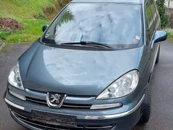 Grau Gebraucht 2012 Peugeot 807 Family Van / Kleinbus | 2.000 € (Superpreis)