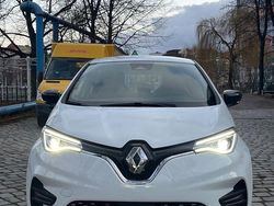 Weiß Gebraucht 2024 Renault Zoe Iconic Kleinwagen | 15.900 € (Superpreis)