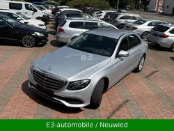 Silber Gebraucht 2016 Mercedes E400 Limousine | 28.990 € (Etwas zu teuer)