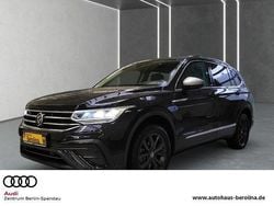 Schwarz Gebraucht 2024 VW Tiguan Allspace Move SUV | 38.158 € (Fairer Preis)