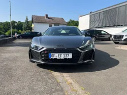 Grau Gebraucht 2024 Audi R8 Coupé Performance Coupé | 138.489 €