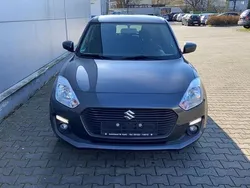 Grau Gebraucht 2019 Suzuki Swift Comfort Limousine | 9.999 € (Teuer)
