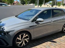 Grau Gebraucht 2023 VW Golf VIII R-line Limousine | 28.999 € (Superpreis)