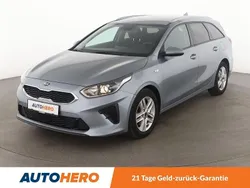 Grau Gebraucht 2021 Kia Ceed Vision Kombi | 13.850 € (Fairer Preis)