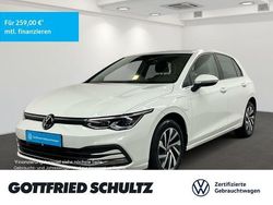 Weiß Gebraucht 2021 VW Golf VIII Style Limousine | 21.290 € (Superpreis)