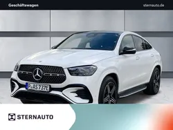 Polarweiß Gebraucht 2024 Mercedes GLE350 AMG line | 109.749 €