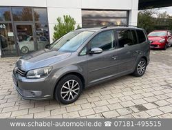 Grau Gebraucht 2010 VW Touran Comfortline Van / Kleinbus | 8.999 € (Etwas zu teuer)