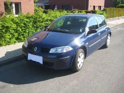 Blau Gebraucht 2005 Renault Mégane II Dynamique Limousine | 1.499 € (Fairer Preis)