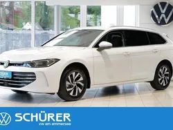Weiß Gebraucht 2024 VW Passat Business Kombi | 34.987 € (Guter Preis)