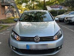 Grau Gebraucht 2010 VW Golf VI Kleinwagen | 3.500 € (Fairer Preis)