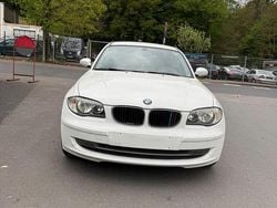 Weiß Gebraucht 2008 BMW 116 Kleinwagen | 3.099 €