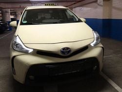 Weiß Gebraucht 2018 Toyota Prius+ Van / Kleinbus | 15.500 € (Etwas zu teuer)