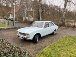 Hellblau Gebraucht 1973 Peugeot 504 Limousine | 11.250 €