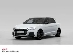 Gletscherweiß metallic mythoss Neu 2025 Audi A1 Advanced Plus Kleinwagen | 33.879 €
