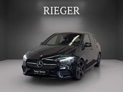 Schwarz Gebraucht 2024 Mercedes B200 Night Van / Kleinbus | 33.899 € (Teuer)