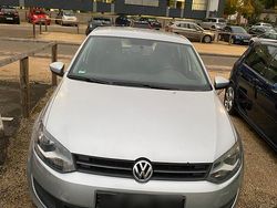 Grau Gebraucht 2011 VW Polo Kombi | 5.000 €