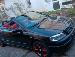Schwarz Gebraucht 2004 Opel Astra Cabriolet Cabrio | 1.900 € (Fairer Preis)