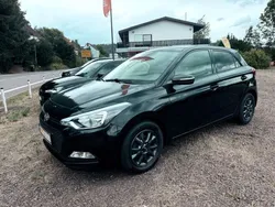 Schwarz Gebraucht 2017 Hyundai i20 YES! Limousine | 8.590 € (Fairer Preis)