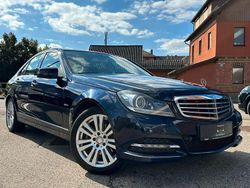 Blau Gebraucht 2012 Mercedes C200 Limousine | 14.490 € (Etwas zu teuer)