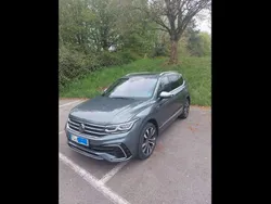 Grau Gebraucht 2024 VW Tiguan Allspace R-line SUV | 48.000 € (Etwas zu teuer)