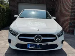 Weiß Gebraucht 2019 Mercedes A180 Edition Limousine | 21.500 € (Fairer Preis)