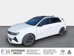 Weiss Gebraucht 2024 Opel Astra Ultimate Limousine | 25.950 € (Fairer Preis)