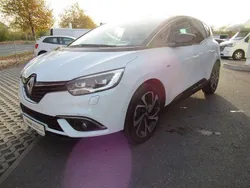 Arktisweiß/dach in blackpear Gebraucht 2020 Renault Scénic IV Bose Edition Van / Kleinbus | 15.990 € (Fairer Preis)