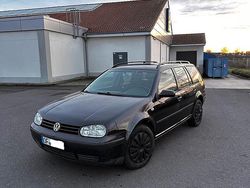 Schwarz Gebraucht 2004 VW Golf IV Kombi | 1.000 € (Etwas zu teuer)