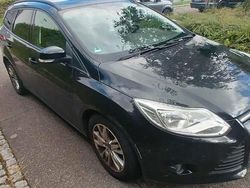 Schwarz Gebraucht 2012 Ford Focus Trend Kombi | 3.500 € (Guter Preis)