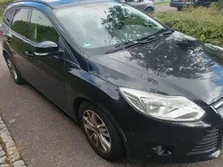 Schwarz Gebraucht 2012 Ford Focus Trend Kombi | 3.500 € (Superpreis)
