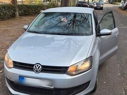 Silber Gebraucht 2011 VW Polo Kleinwagen | 4.000 € (Fairer Preis)