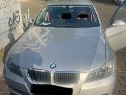 Silber Gebraucht 2006 BMW 320 Limousine | 8.000 € (Teuer)