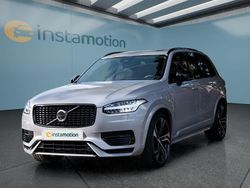 Silber Gebraucht 2022 Volvo XC90 SUV | 55.299 € (Teuer)