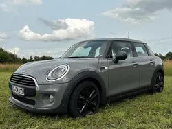 Grau Gebraucht 2017 Mini ONE Kleinwagen | 15.990 €
