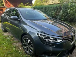 Grau Gebraucht 2016 Renault Mégane IV Bose Edition Limousine | 9.999 € (Fairer Preis)