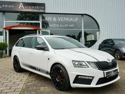 Weiß Gebraucht 2019 Skoda Octavia RS Kombi | 19.990 € (Fairer Preis)