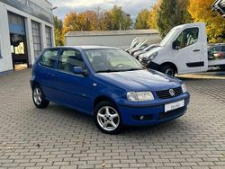 Blau Gebraucht 2001 VW Polo Kleinwagen | 550 € (Superpreis)