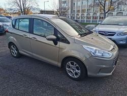 Titangrau metallic Gebraucht 2015 Ford B-MAX SYNC Edition Van / Kleinbus | 4.950 € (Guter Preis)