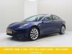 Blau Gebraucht 2020 Tesla Model 3 Standard Range Limousine | 19.400 € (Guter Preis)