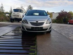 Argon silber/ice silver (m2) Gebraucht 2012 Opel Meriva Innovation Van / Kleinbus | 5.700 € (Fairer Preis)
