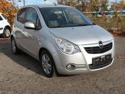 Silber Gebraucht 2011 Opel Agila Edition Limousine | 5.900 € (Fairer Preis)