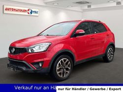 Rot Gebraucht 2016 Ssangyong (KGM) Korando SUV | 8.999 €