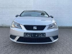 Silber Gebraucht 2016 Seat Ibiza ST CONNECT Kombi | 5.000 € (Fairer Preis)