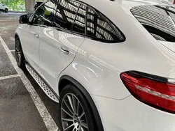 Weiß Gebraucht 2017 Mercedes GLE350 SUV | 43.500 €
