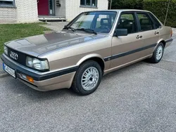 Beige Gebraucht 1985 Audi 90 Limousine | 13.500 €