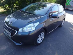 Grau Gebraucht 2015 Peugeot 208 Active Kleinwagen | 5.000 € (Fairer Preis)